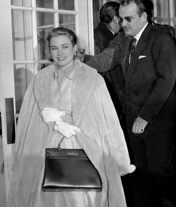 Grace Kelly with Hermes bag